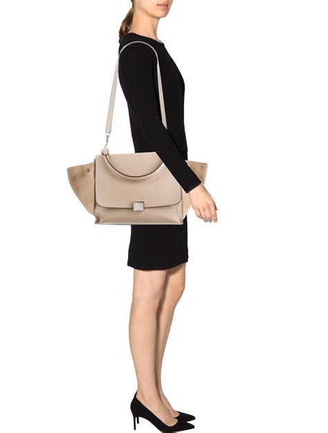 celine trapeze 26cm|Celine trapeze medium.